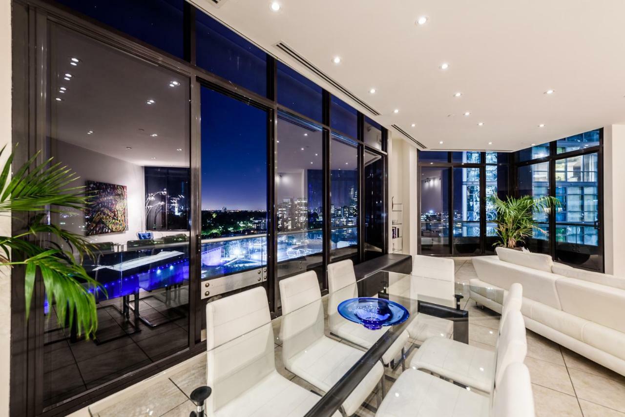 Exclusive Stays - Gallery Penthouse Melbourne Esterno foto